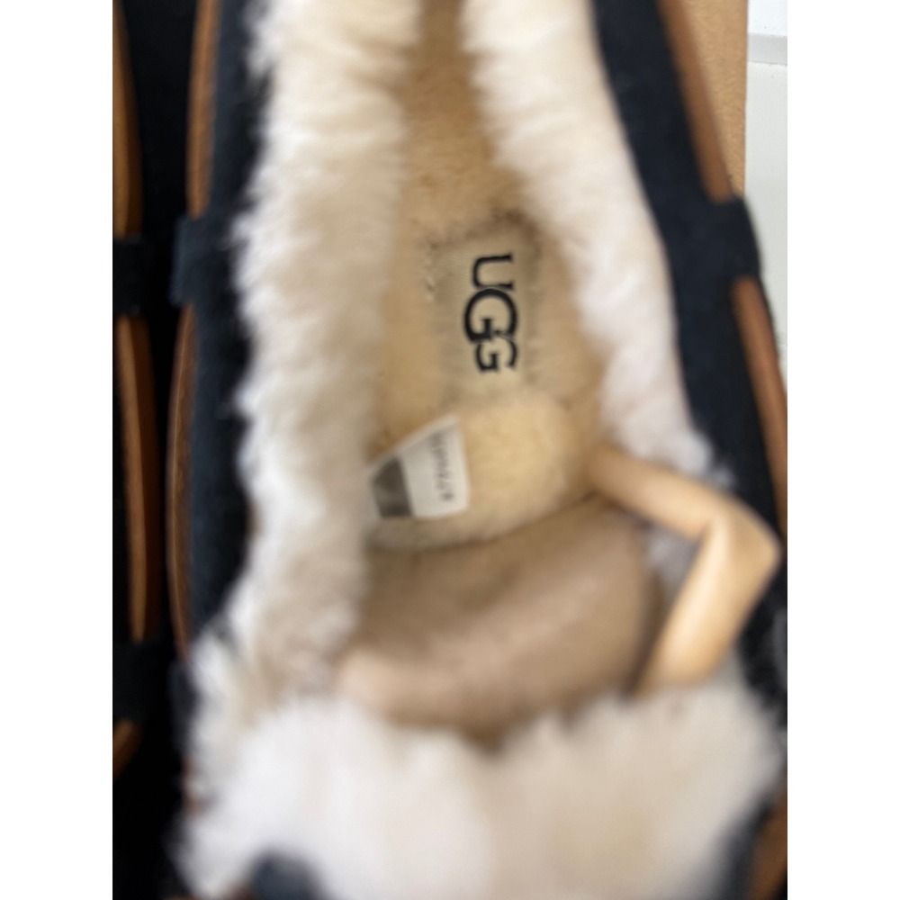 UGG Dakota Black Suede Moccasin Slippers Wool Lined 1107949 Womens 8 New - Picture 5 of 7